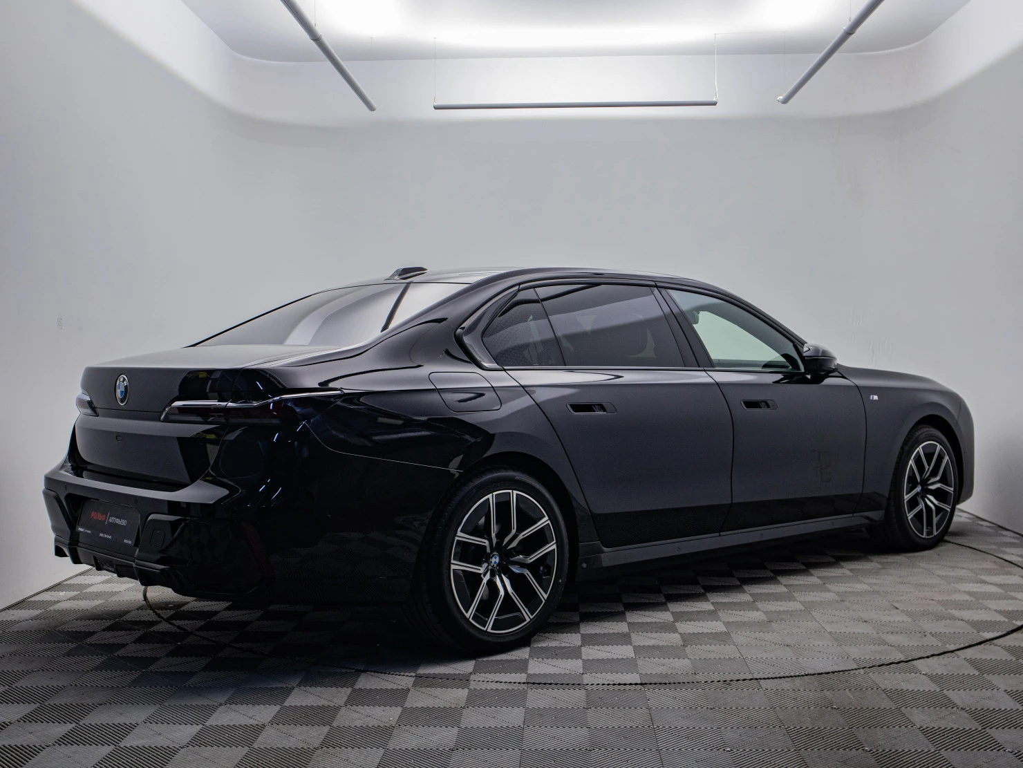 BMW 7 серии, 2025