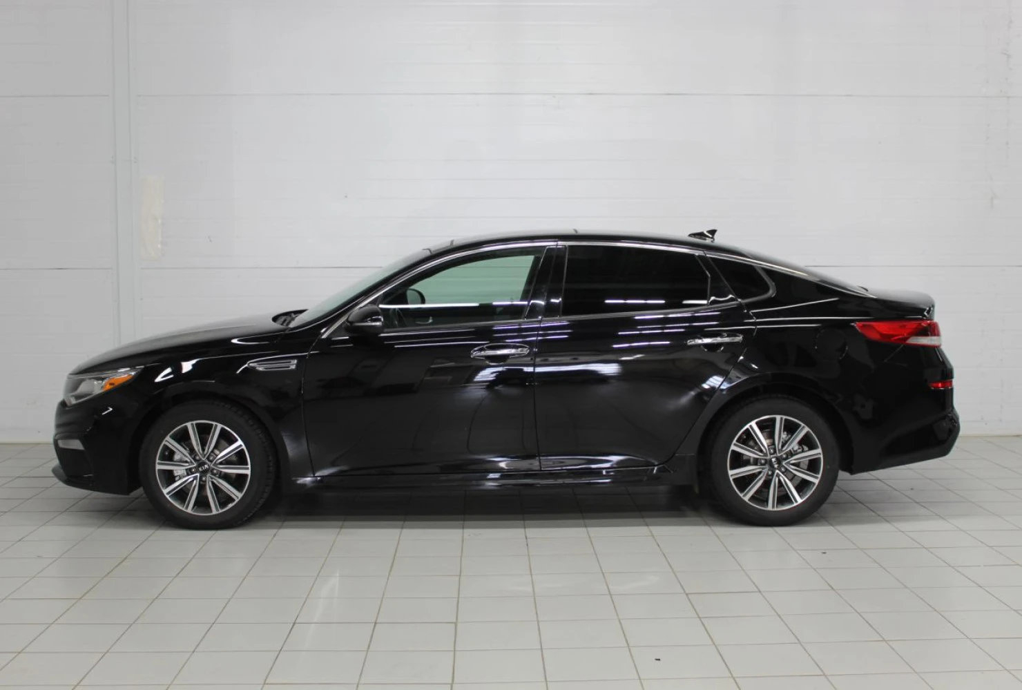 Kia Optima, 2019