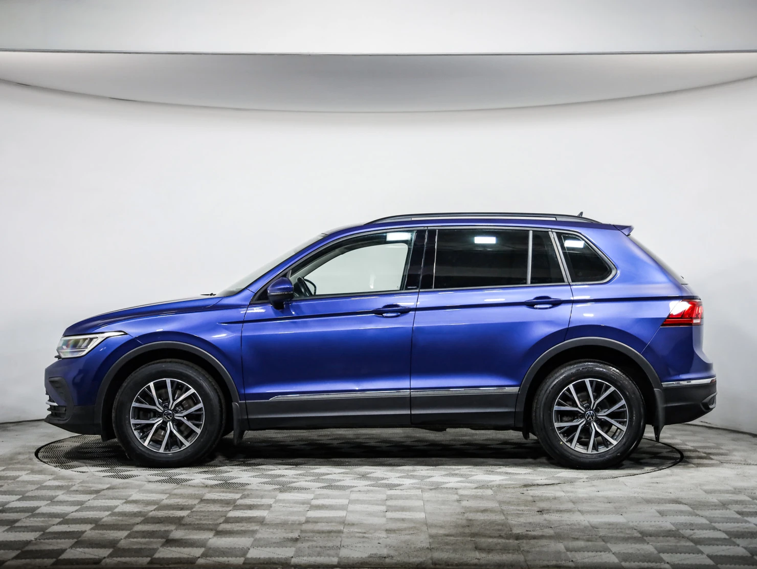 Volkswagen Tiguan, 2021