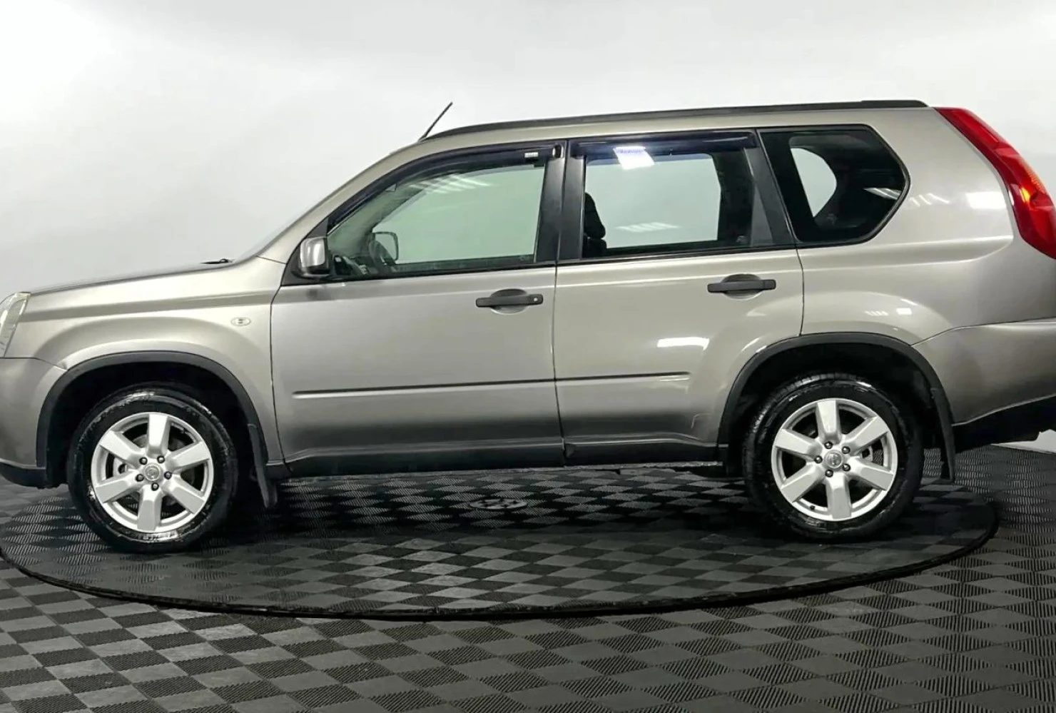 Nissan X-Trail, 2010