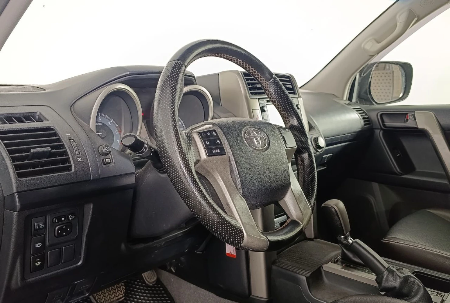 Toyota Land Cruiser Prado, 2013