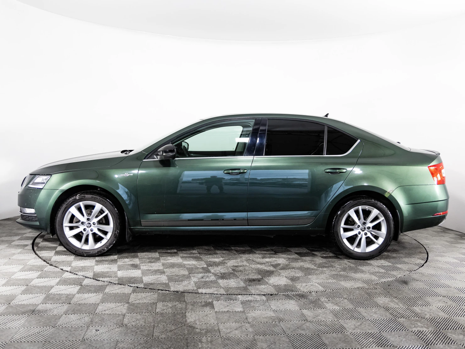 ŠKODA OCTAVIA, 2020