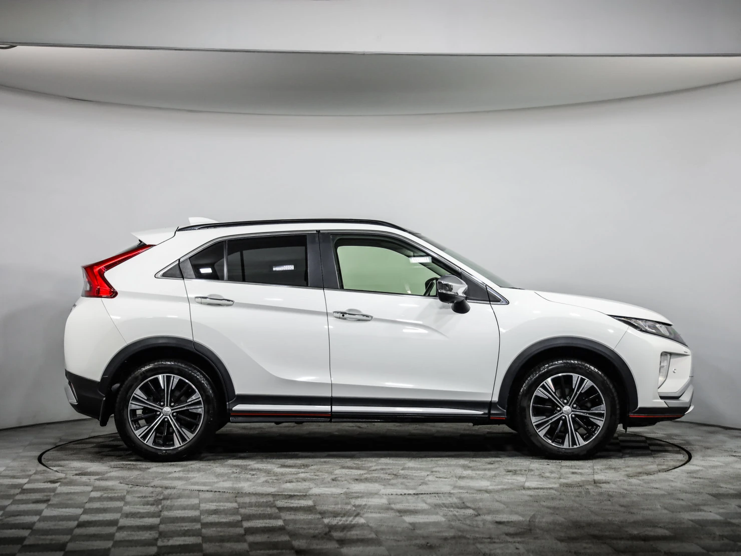 Mitsubishi ECLIPSE CROSS, 2018