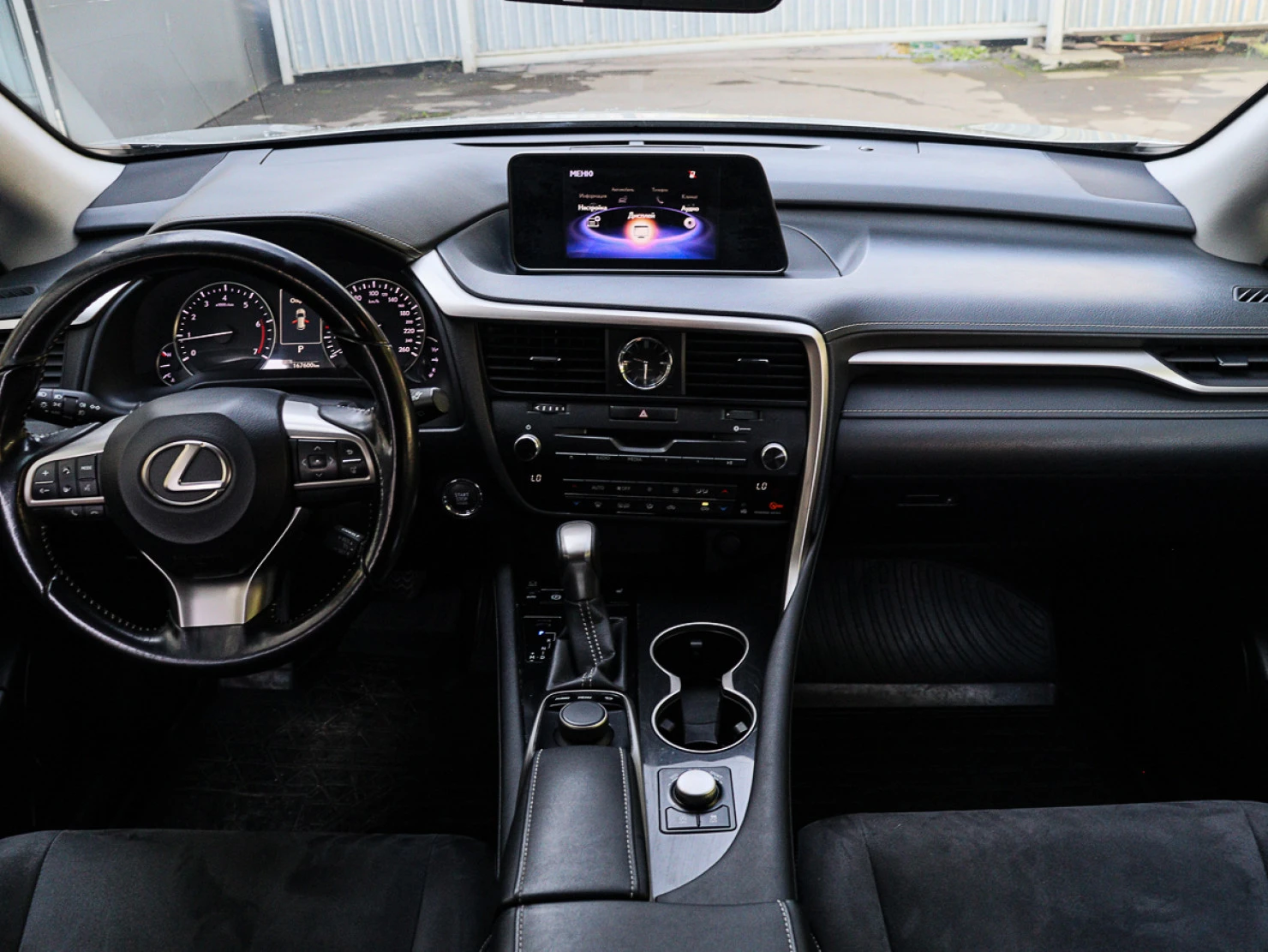 Lexus RX, 2016