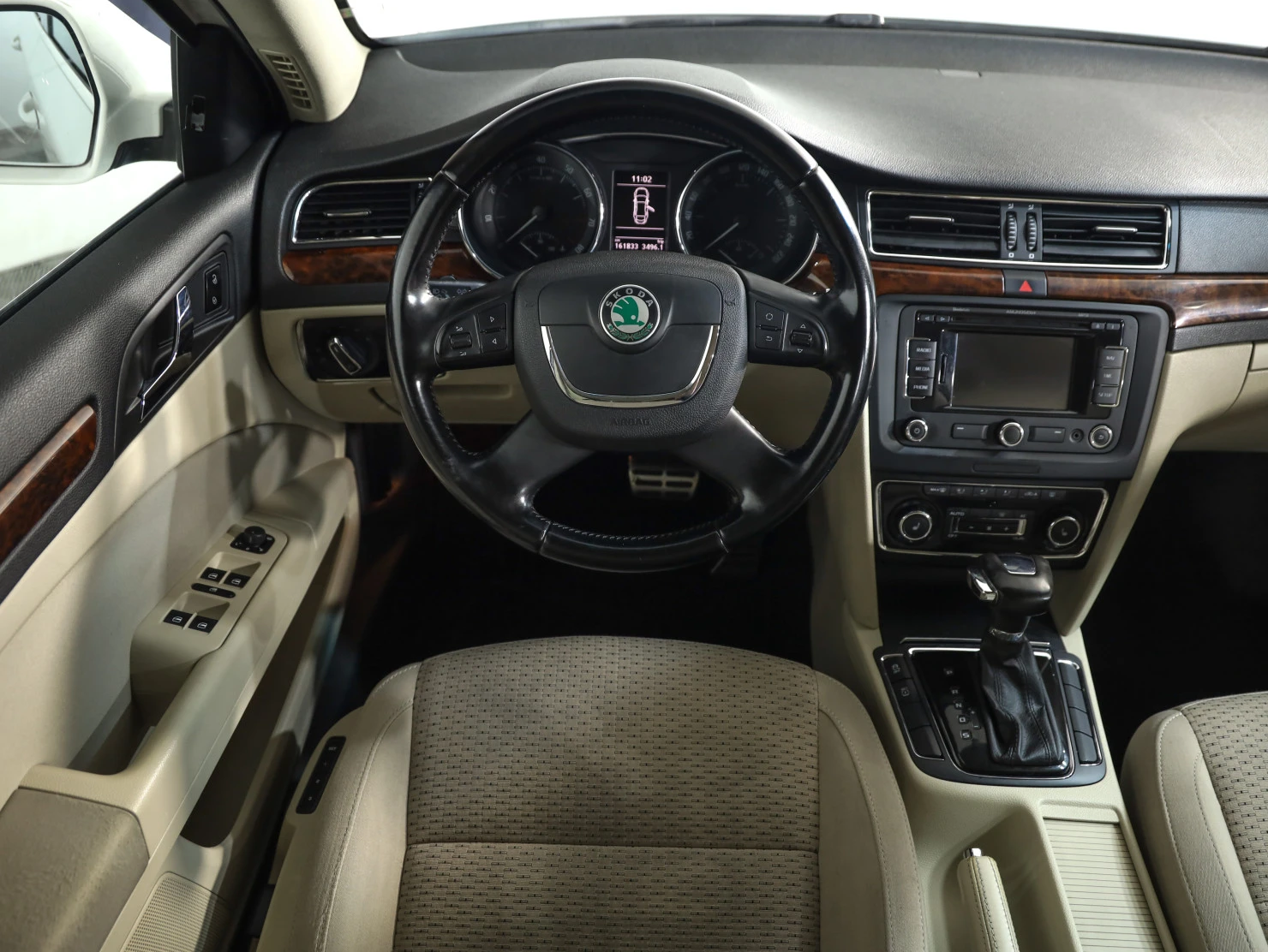 ŠKODA SUPERB, 2012