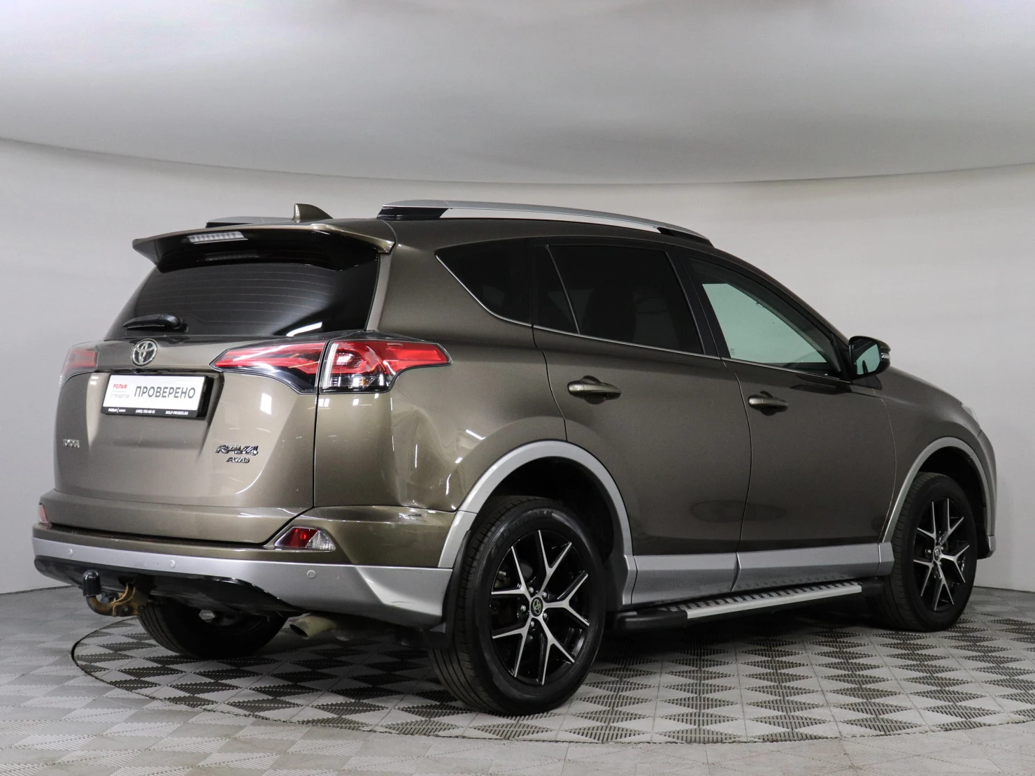 Toyota RAV4, 2017