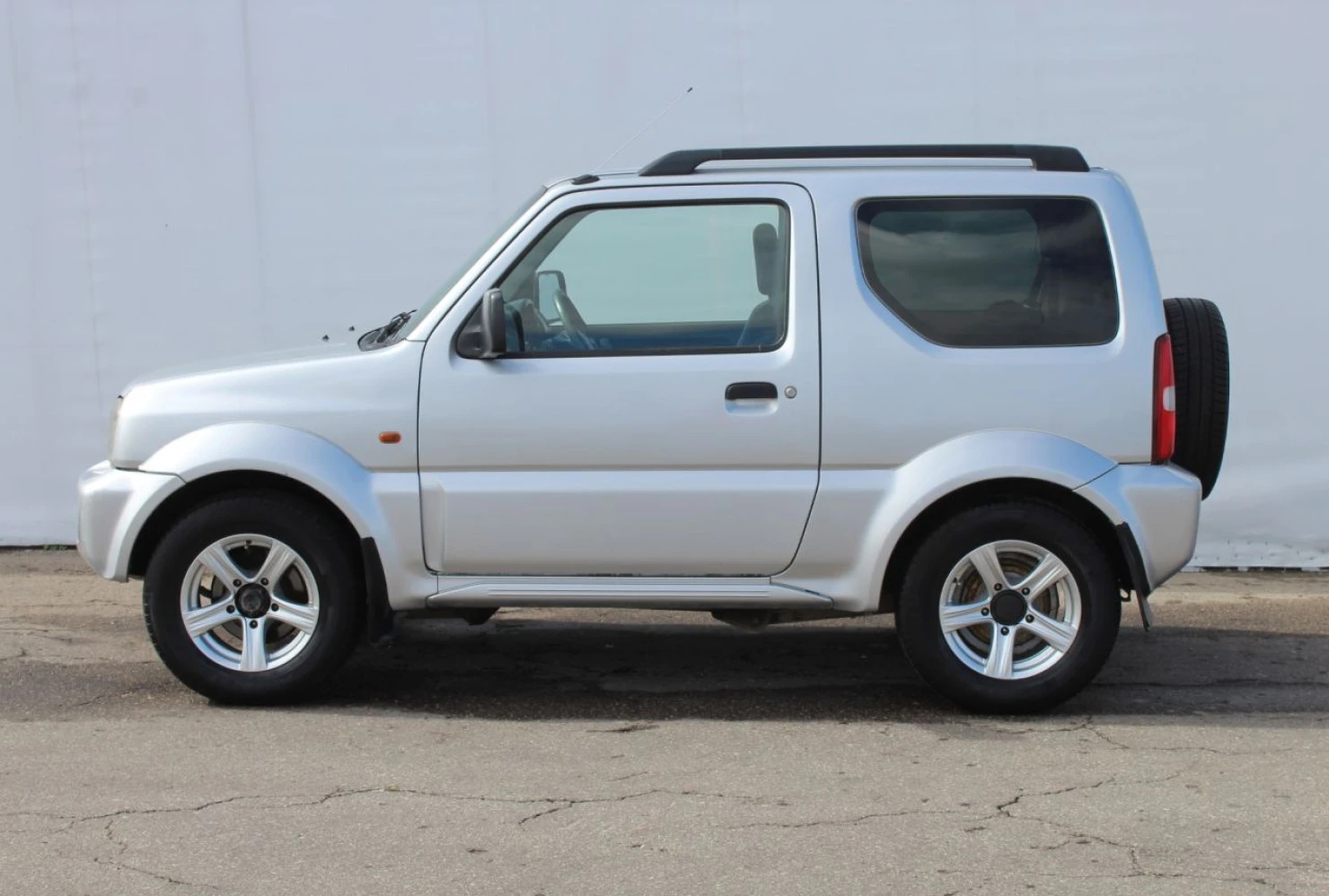 Suzuki Jimny, 2005