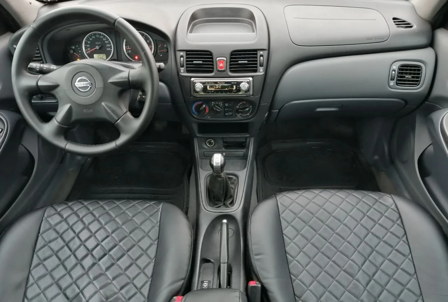 Nissan Almera, 2005