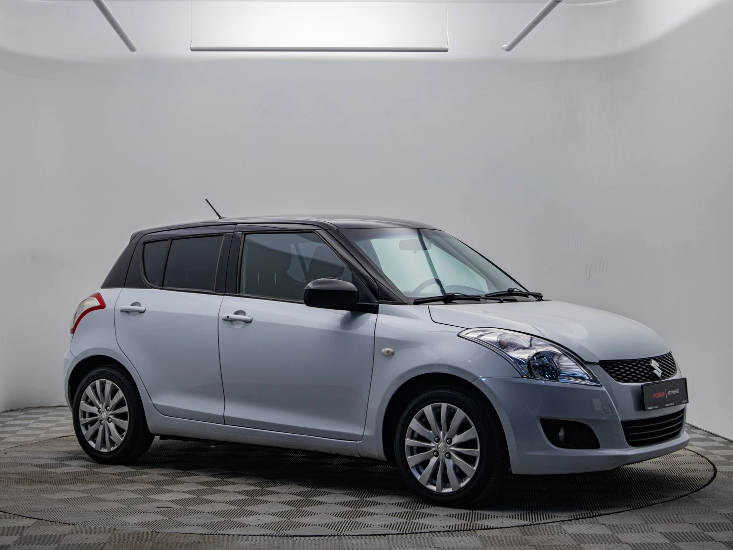 Suzuki Swift, 2011