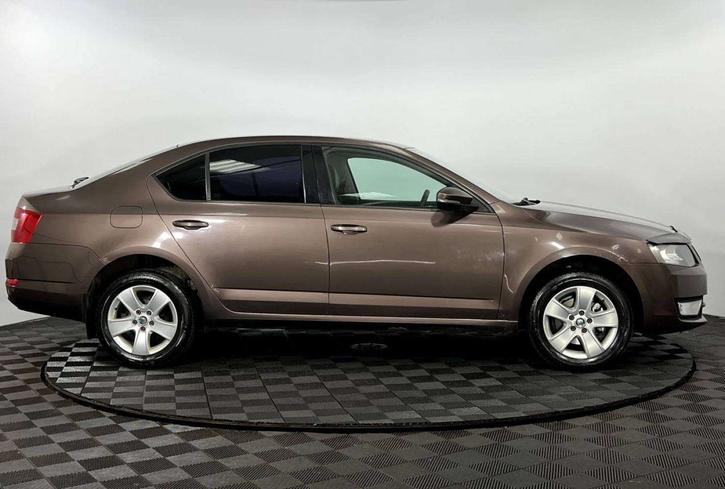 ŠKODA OCTAVIA, 2013