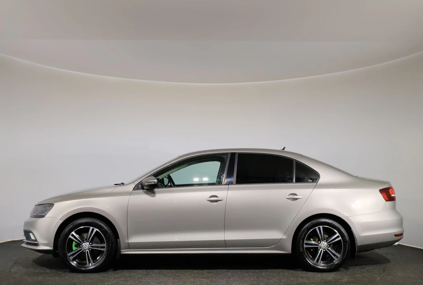Volkswagen Jetta, 2016