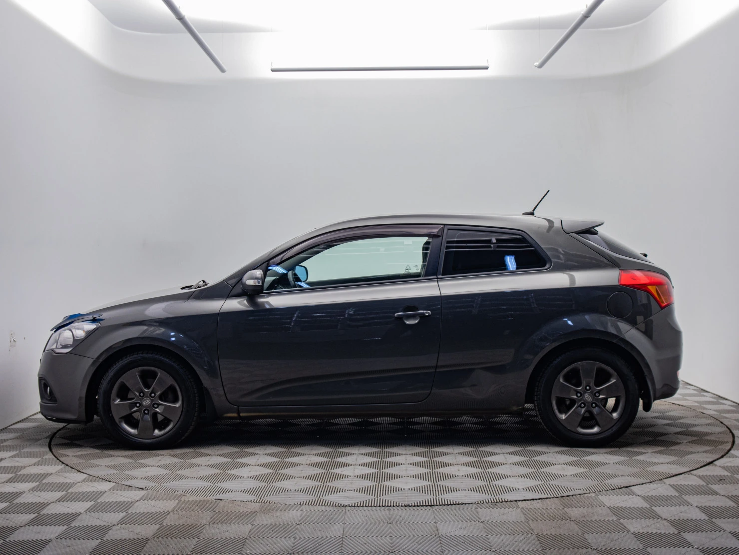 Kia Ceed, 2011