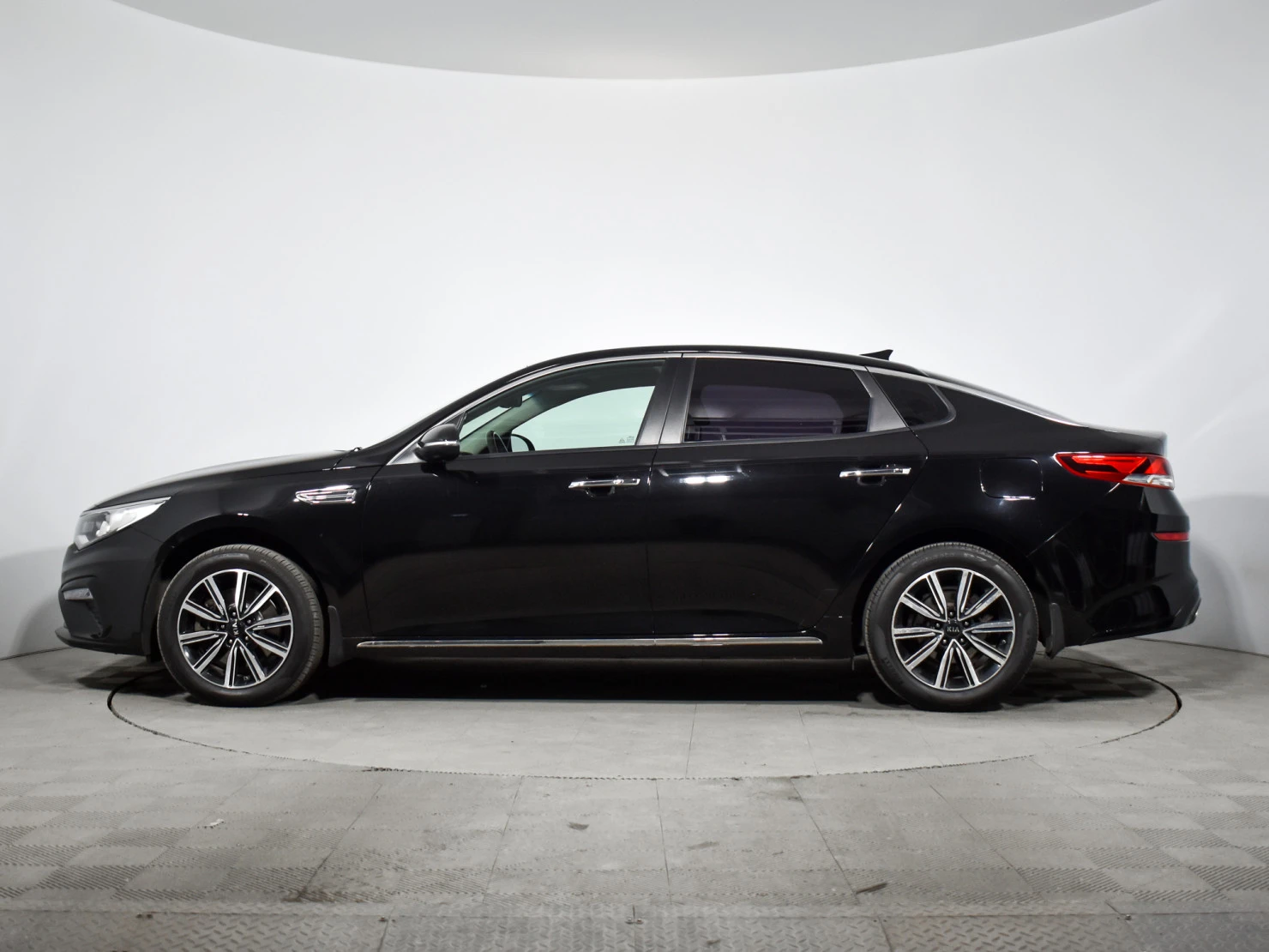 Kia Optima, 2019