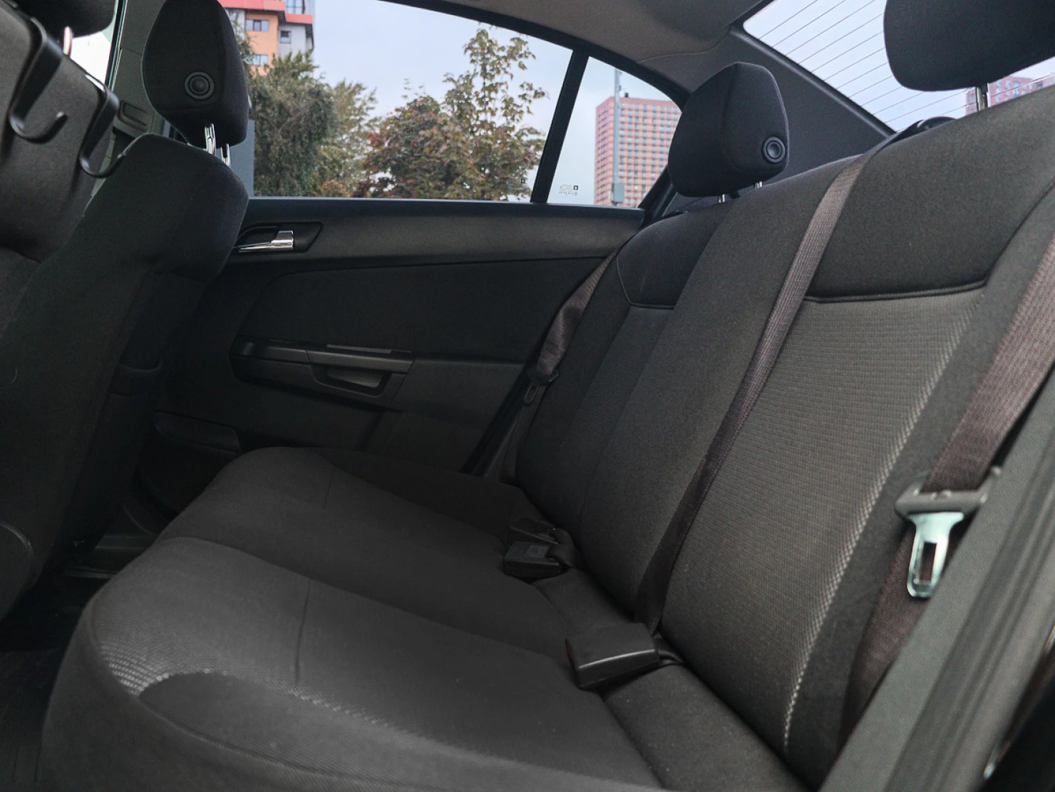 Opel Astra, 2010