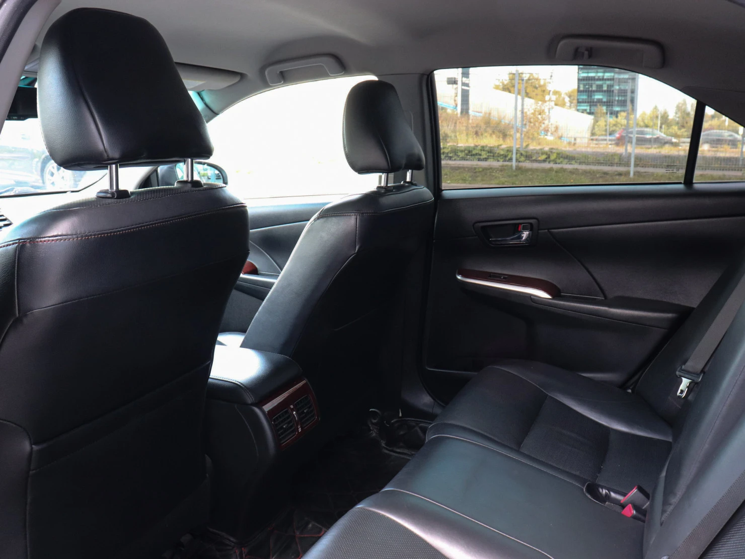 Toyota Camry, 2012