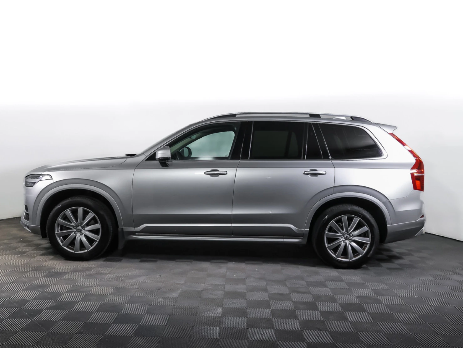 Volvo XC90, 2019