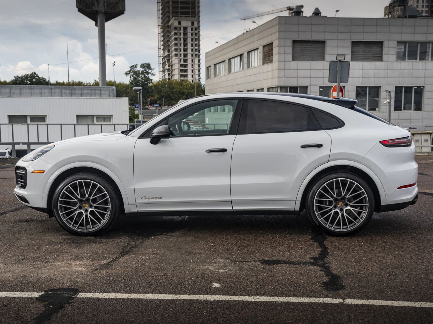 Porsche Cayenne, 2022