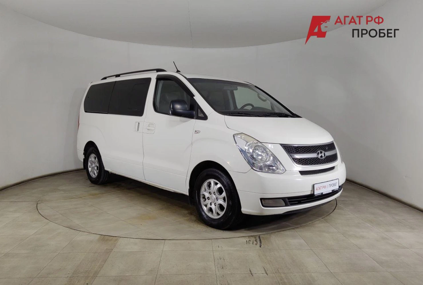 Hyundai Grand Starex, 2011