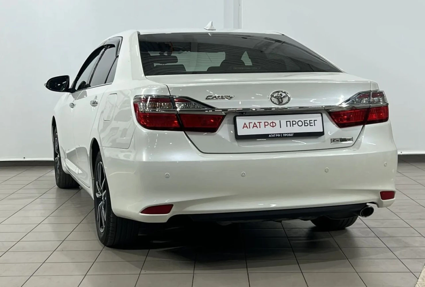 Toyota Camry, 2017