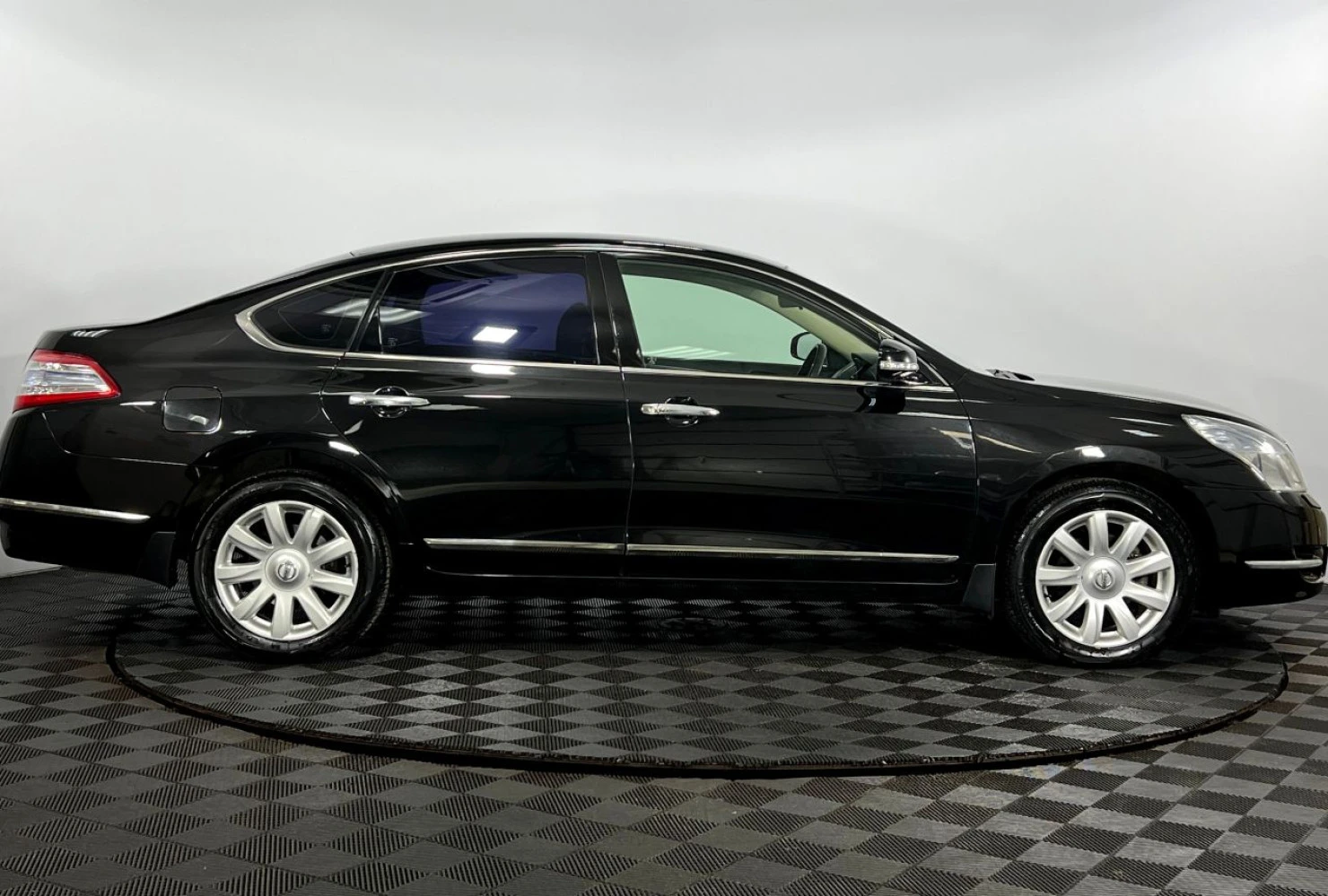 Nissan Teana, 2011