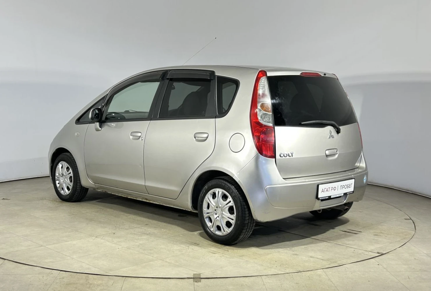 Mitsubishi Colt, 2004