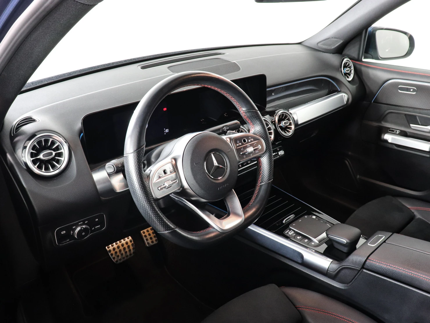 Mercedes-Benz GLB, 2020