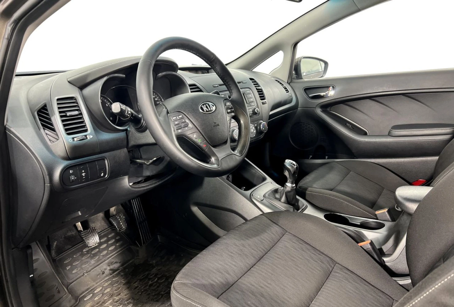 Kia Cerato, 2015
