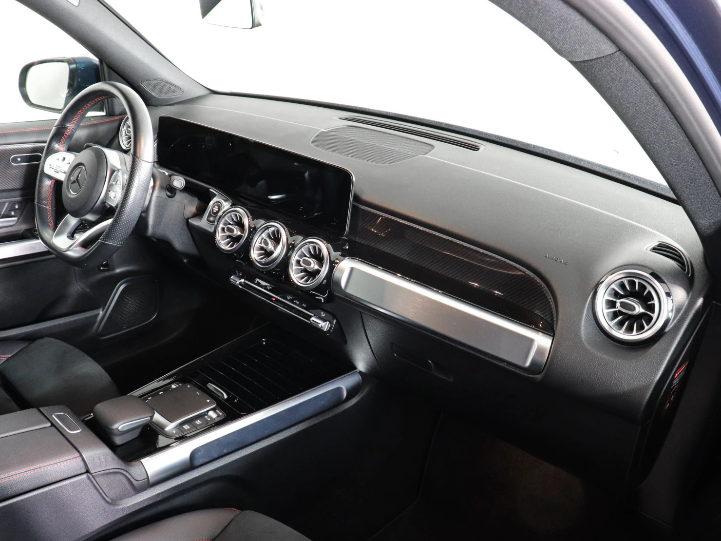 Mercedes-Benz GLB, 2020
