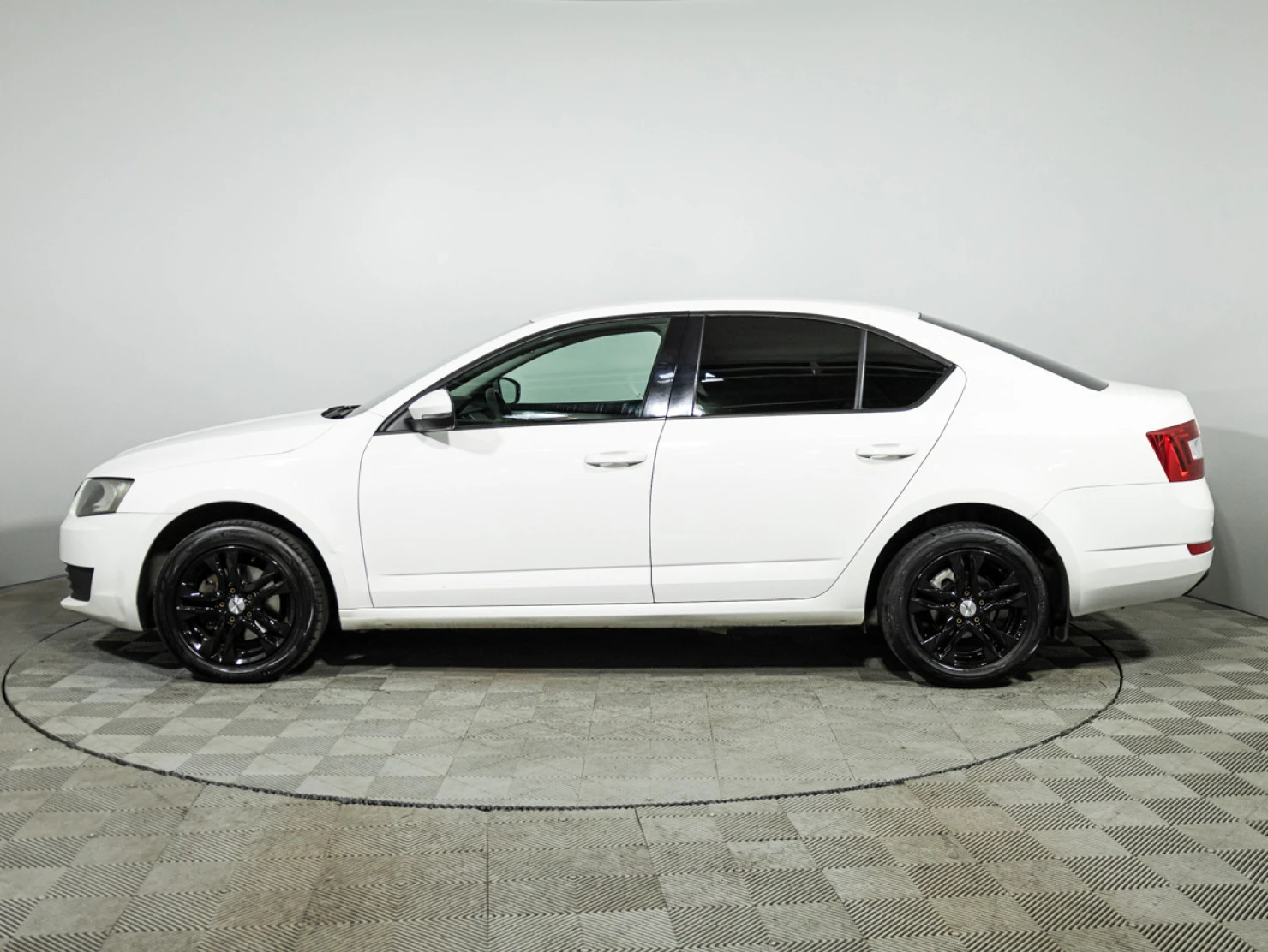ŠKODA OCTAVIA, 2015