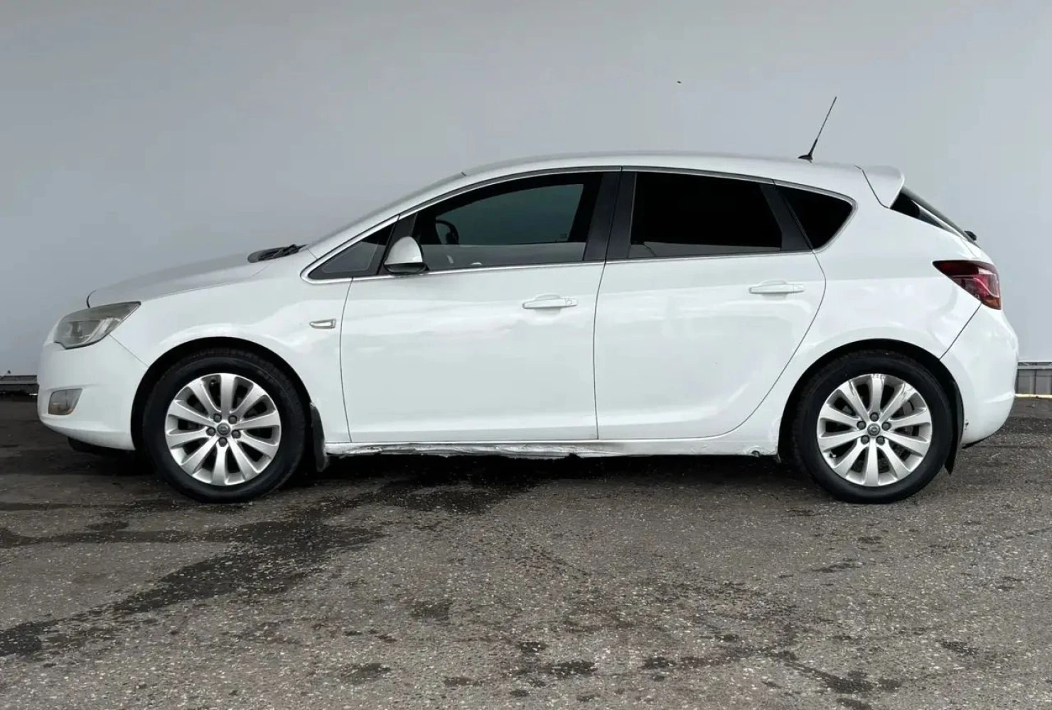 Opel Astra, 2012