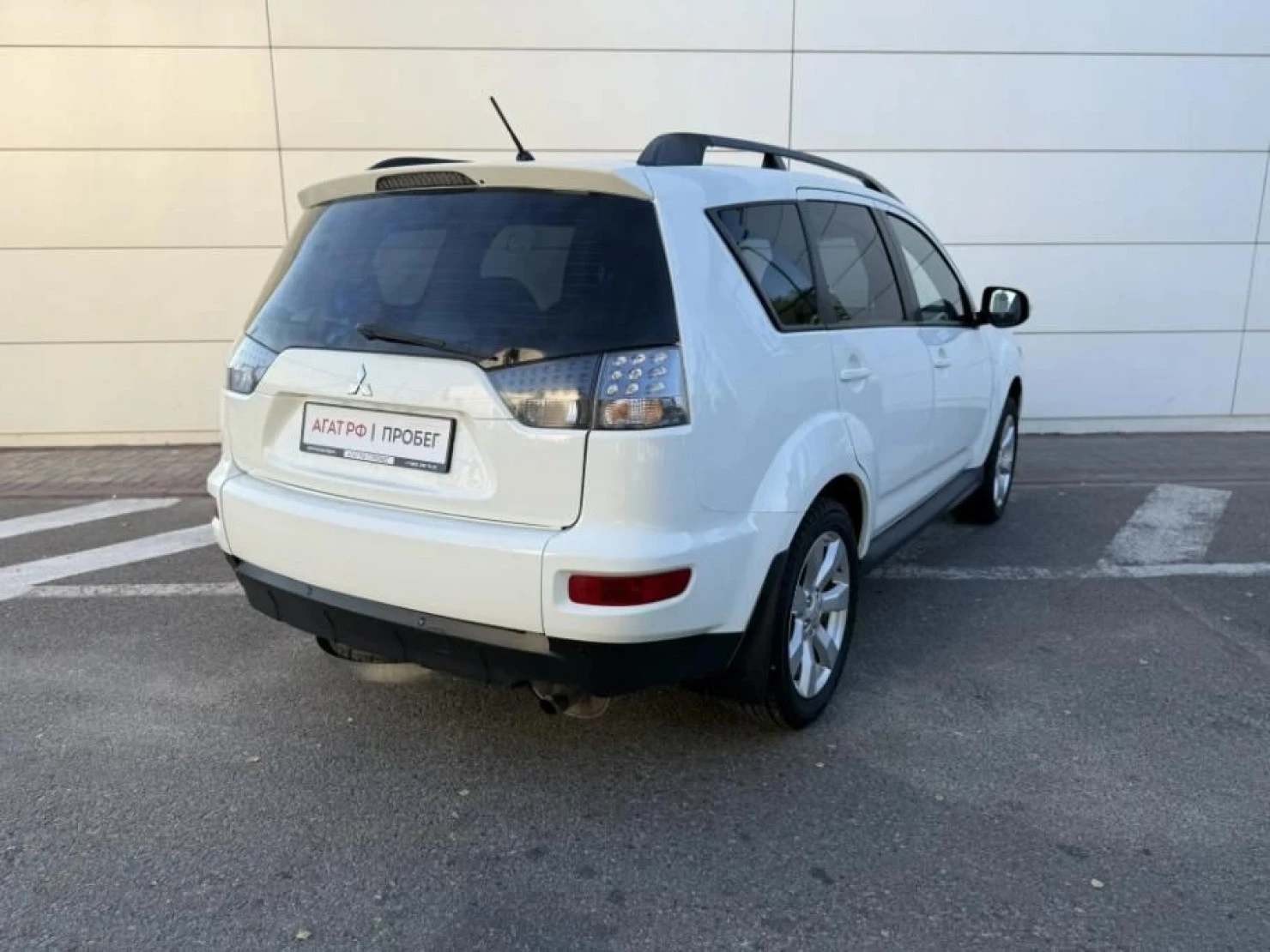 Mitsubishi OUTLANDER, 2011
