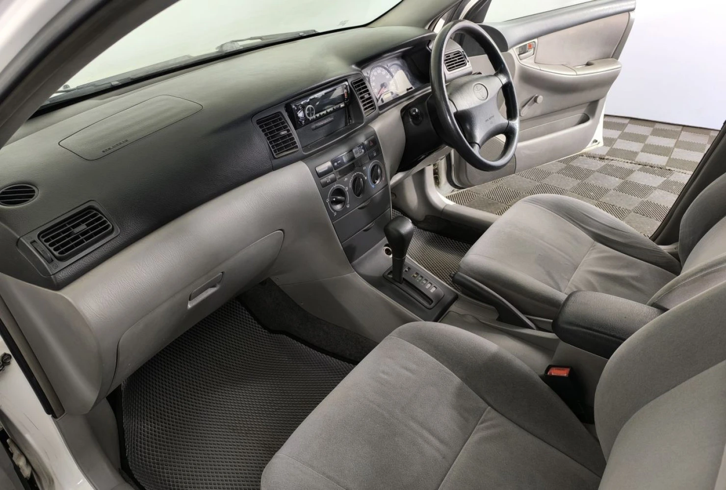 Toyota Corolla, 2000