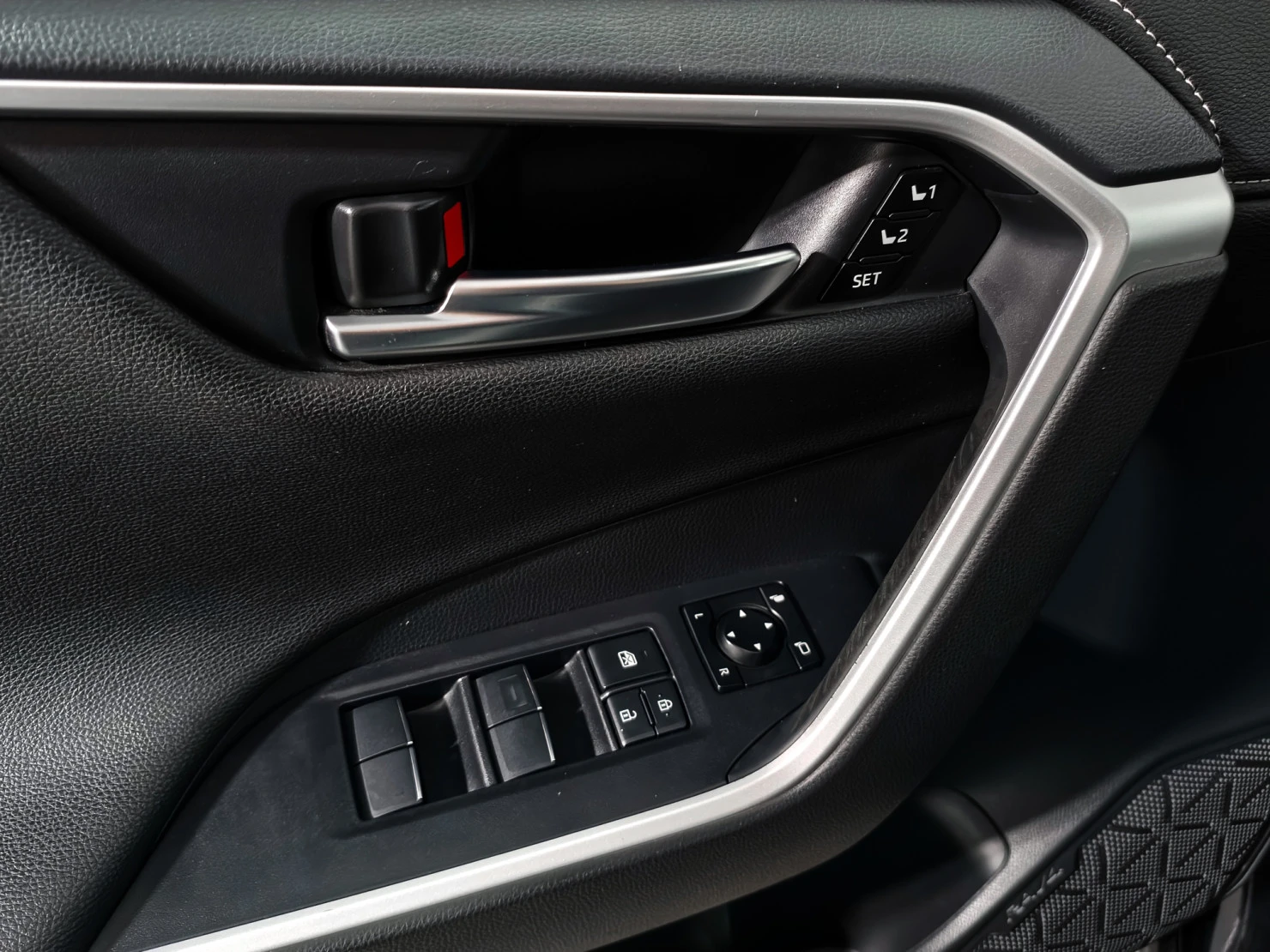 Toyota RAV4, 2020