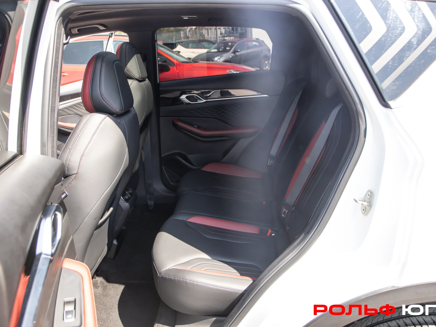 Geely Coolray, 2024