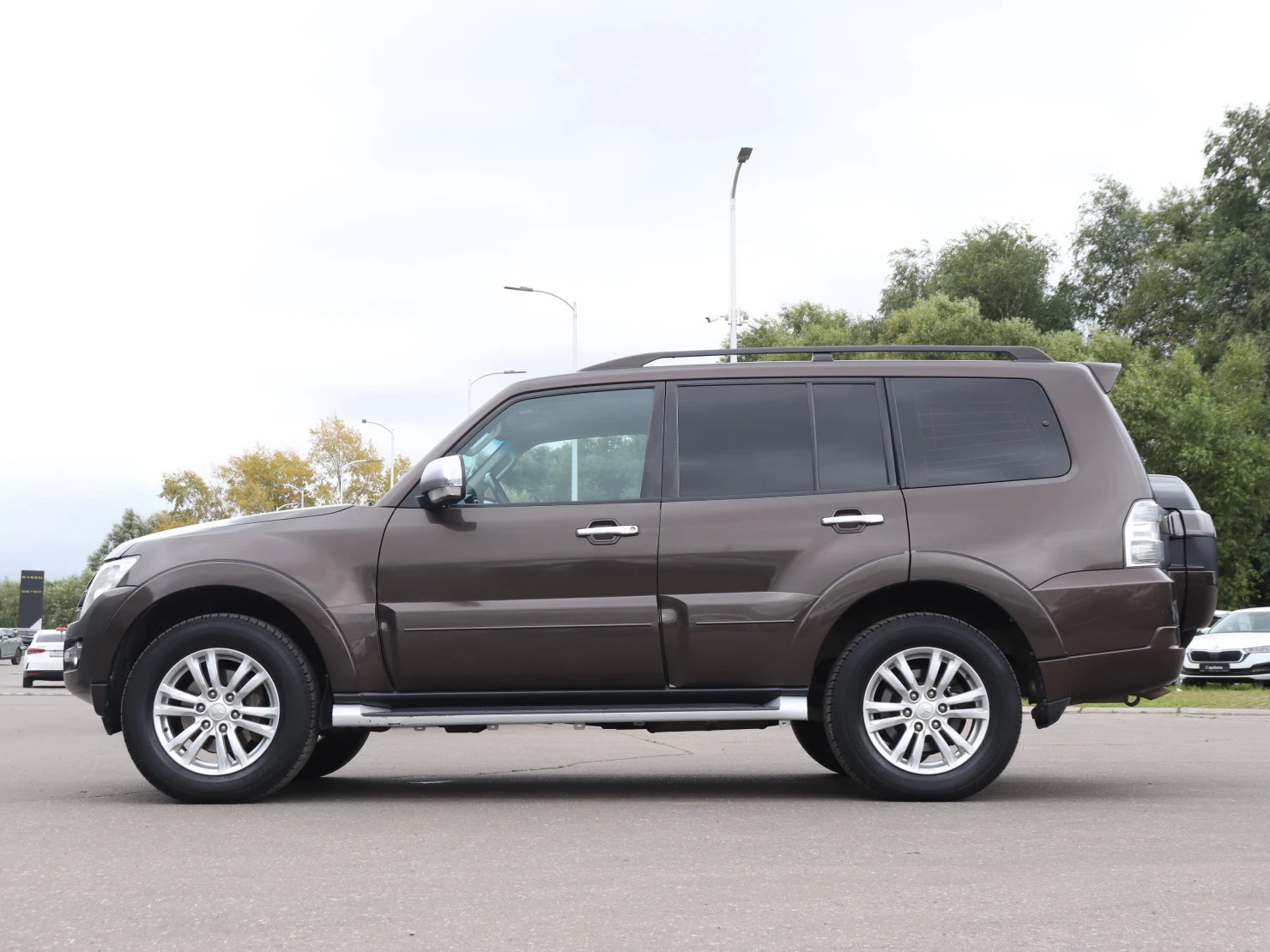 Mitsubishi PAJERO, 2017
