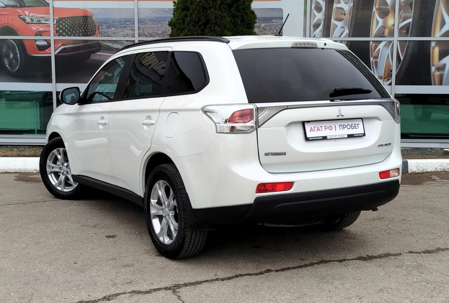 Mitsubishi OUTLANDER, 2013
