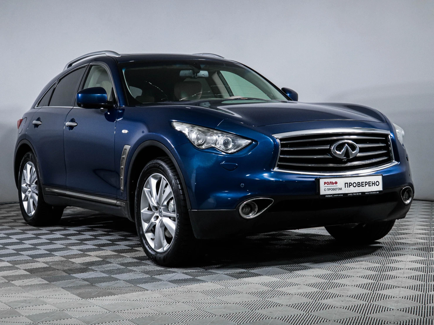 Infiniti FX, 2012