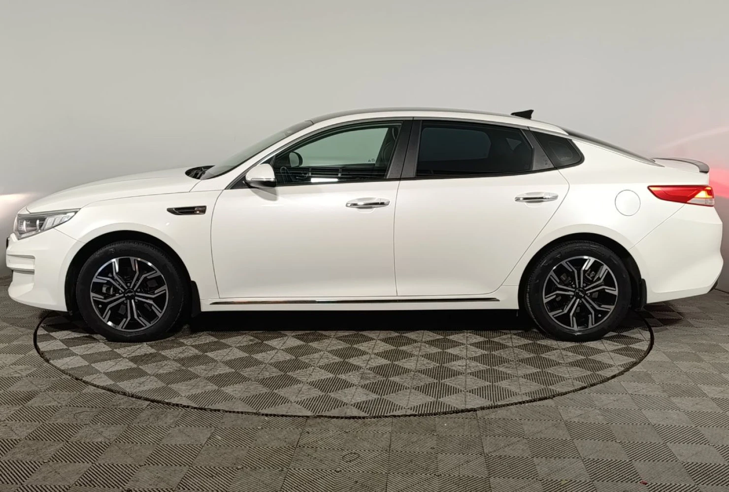 Kia Optima, 2017