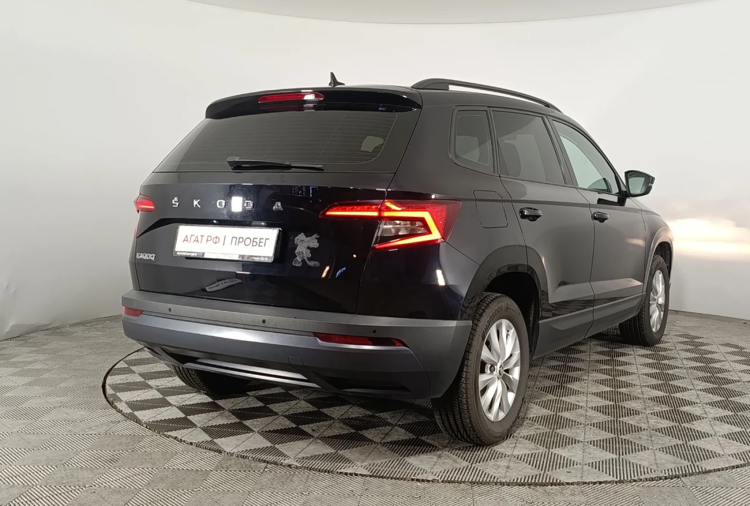 ŠKODA KAROQ, 2021