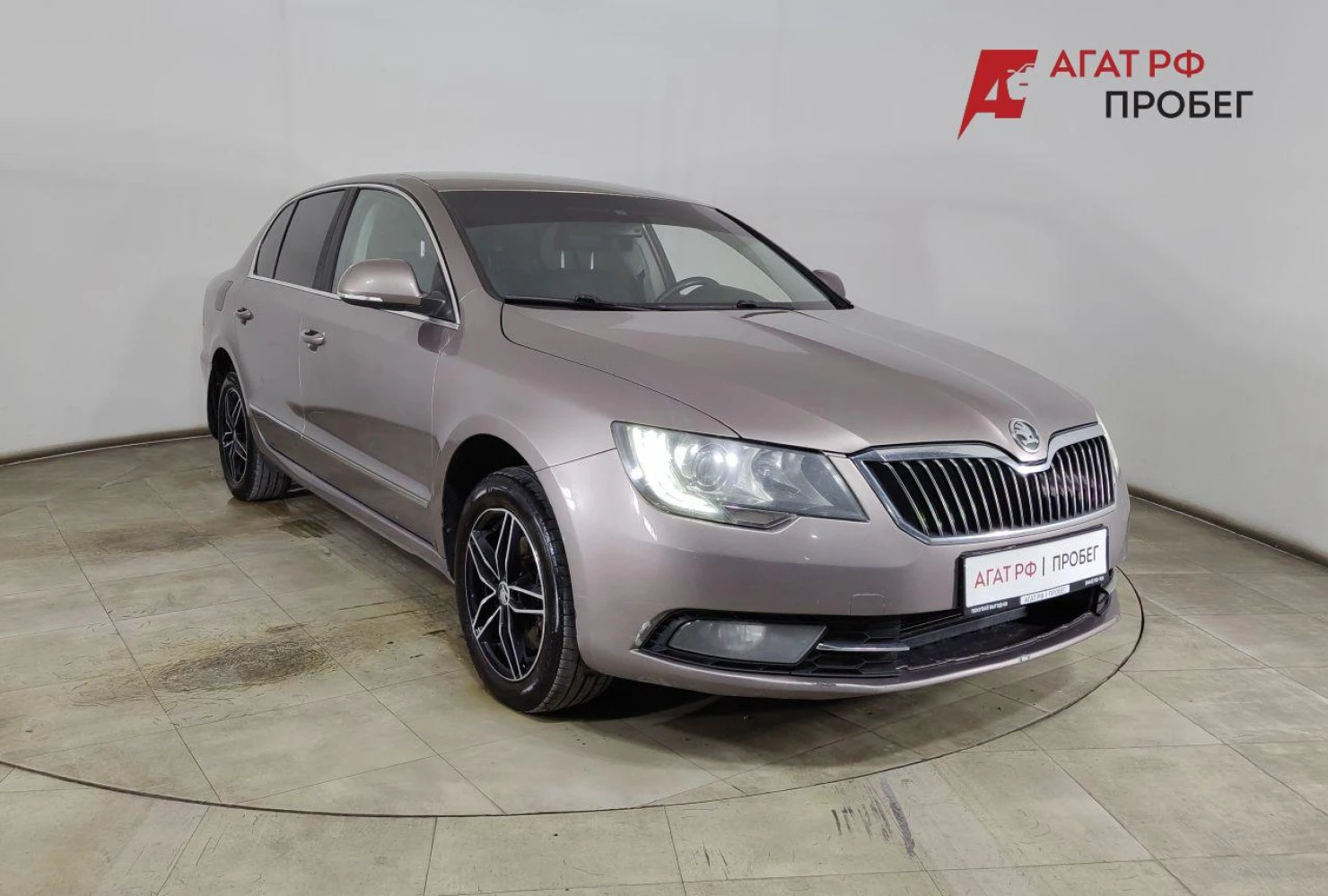 ŠKODA SUPERB, 2013