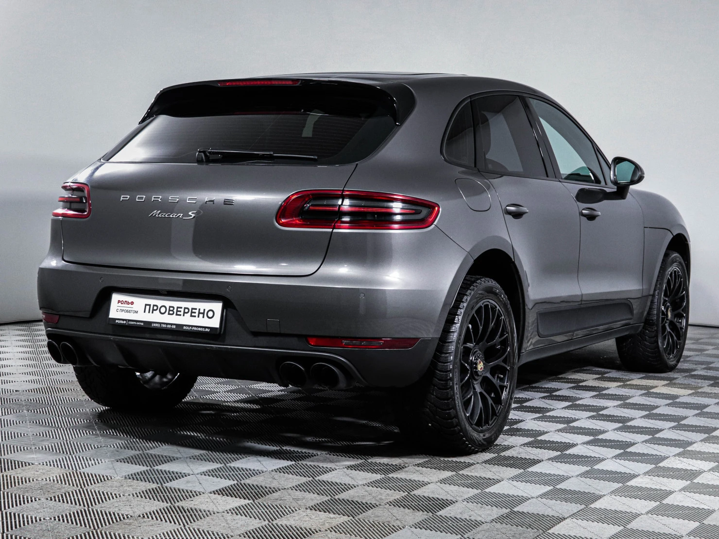 Porsche Macan, 2015