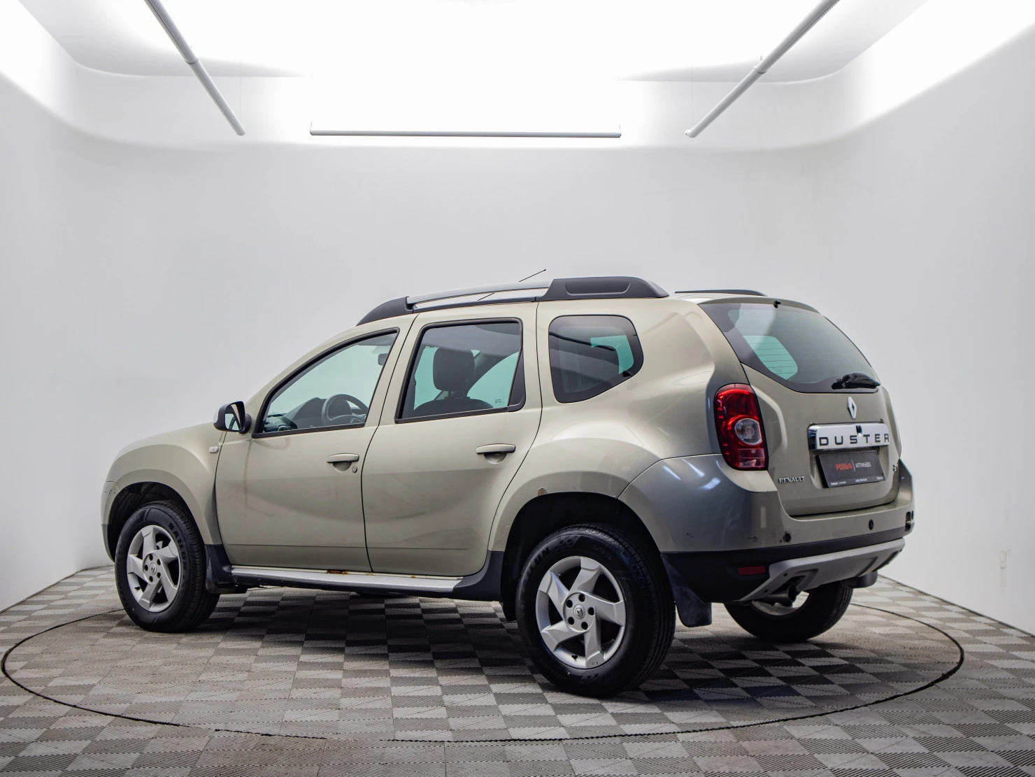 Renault Duster, 2012