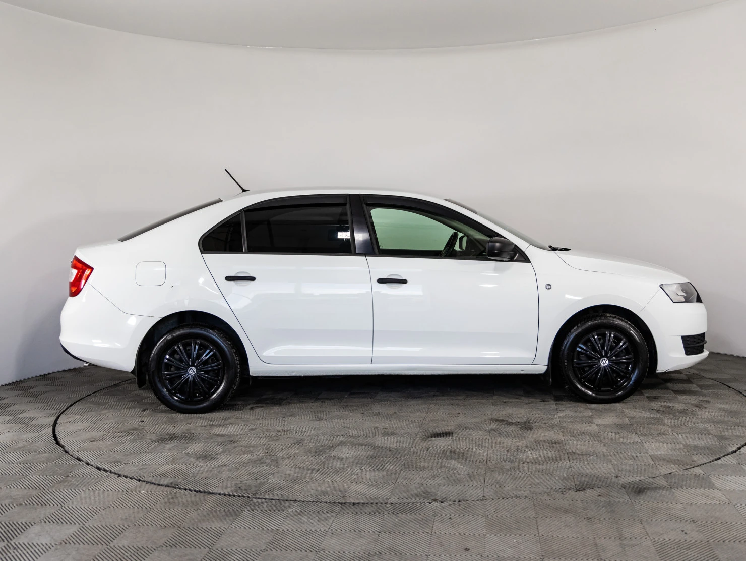 ŠKODA RAPID, 2016