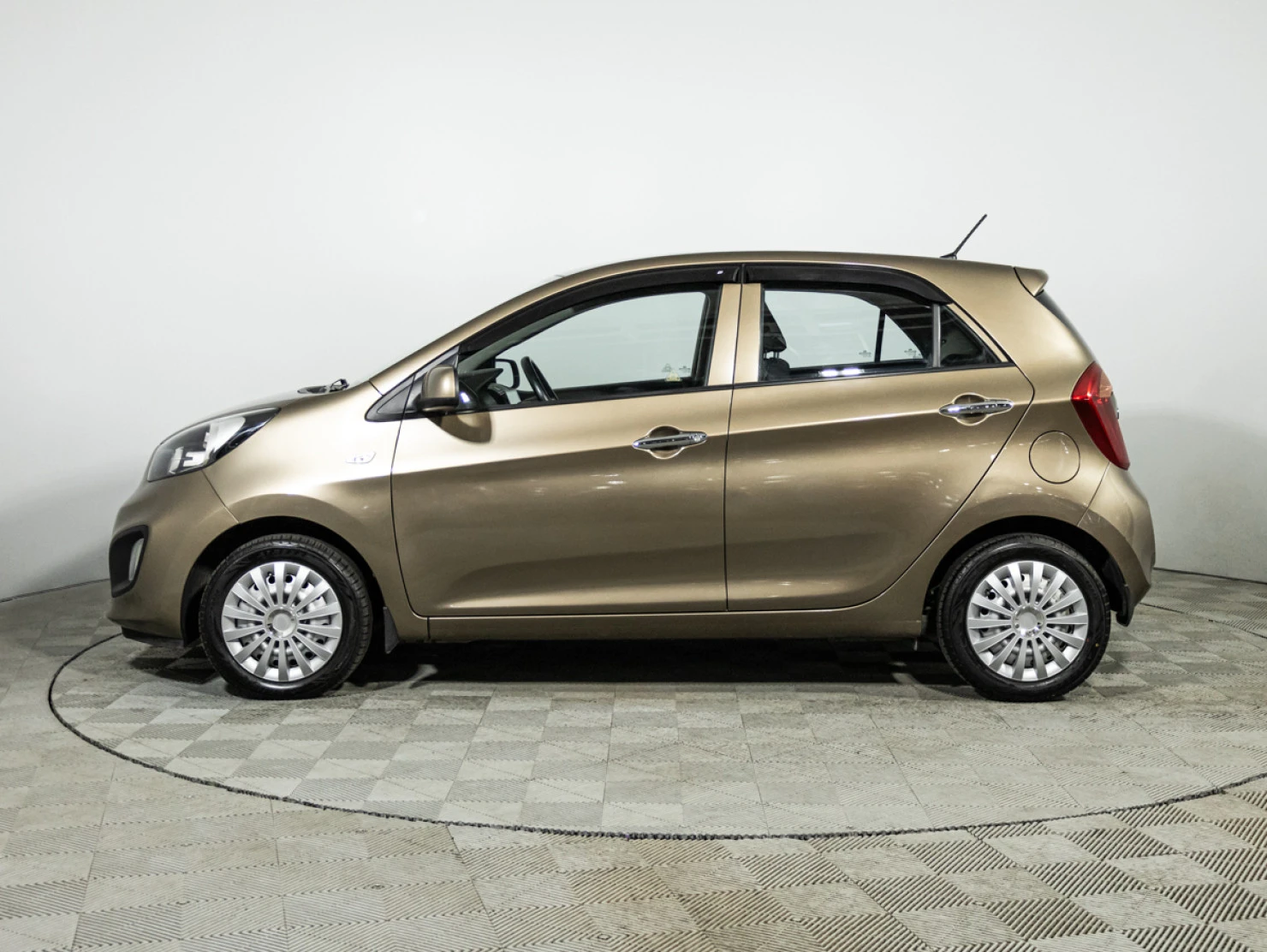 Kia Picanto, 2013