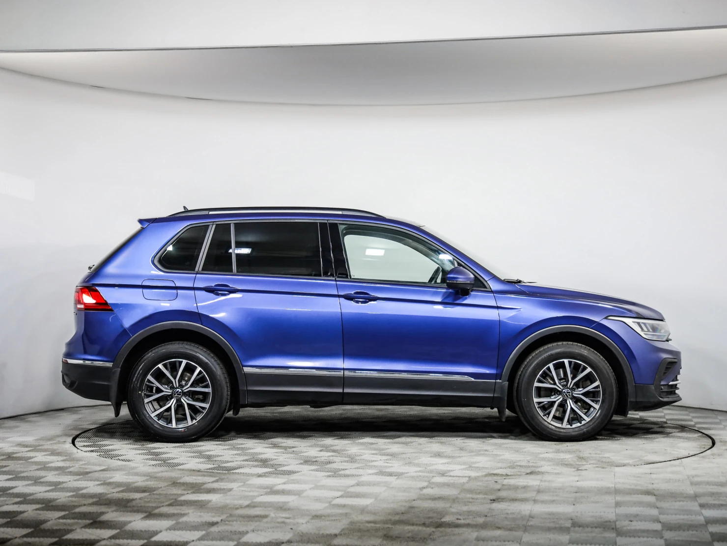 Volkswagen Tiguan, 2021