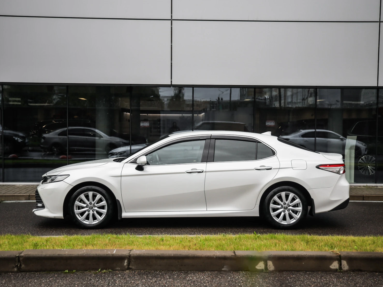 Toyota Camry, 2020