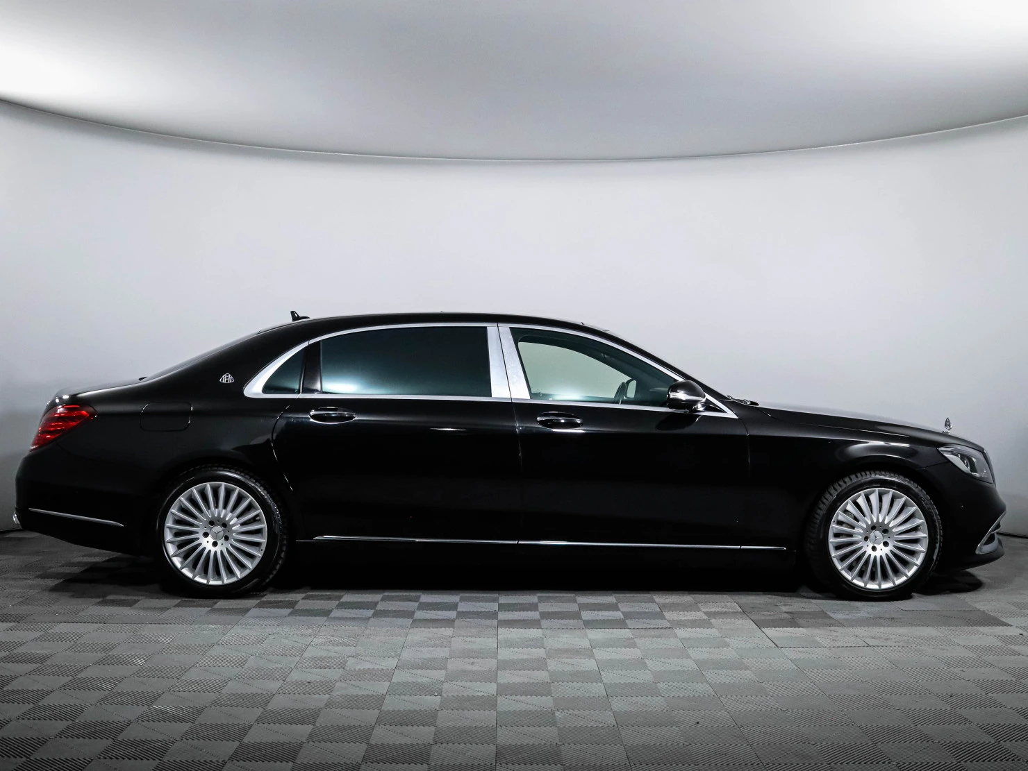 Mercedes-Benz Maybach S-Класс, 2018