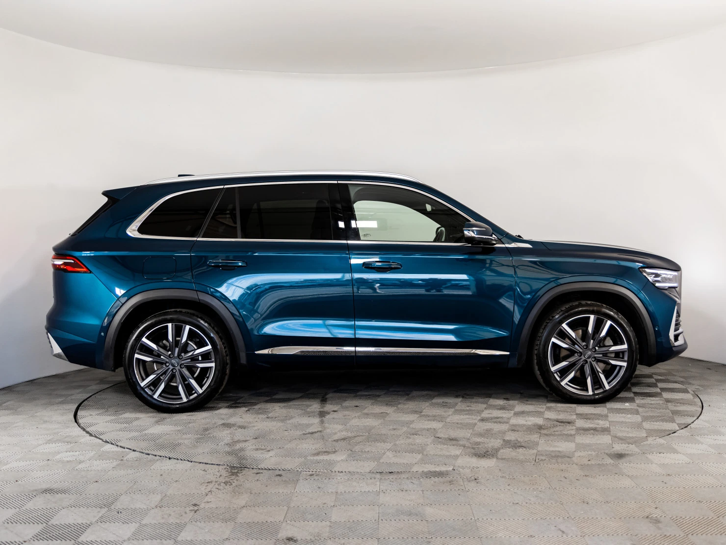 Geely Monjaro, 2023