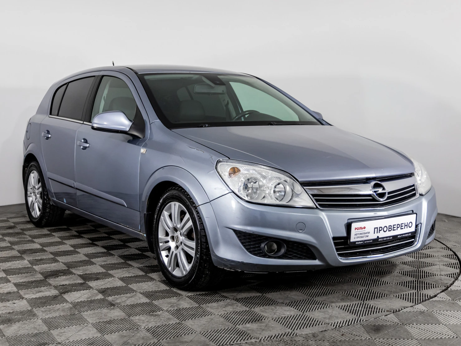 Opel Astra, 2010