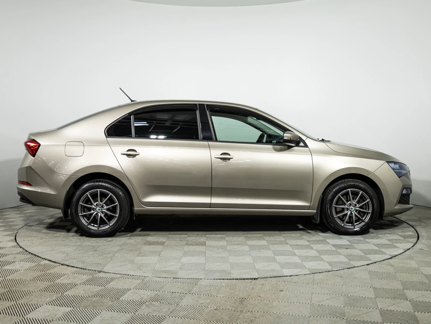 ŠKODA RAPID, 2020